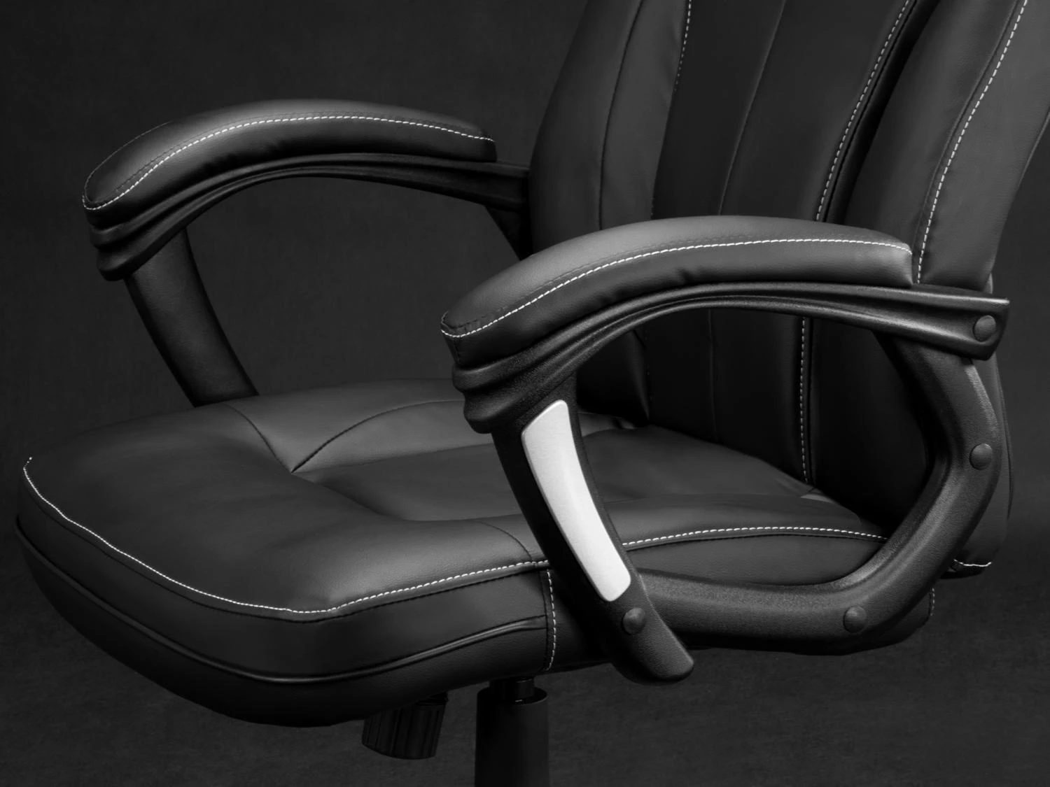 Sofotel Ekologiškos odos biuro kėdė, ergonomiškas dizainas, juoda pasukama kėdė, patogi kompiuterio kėdė, vadovo biuro kėdė