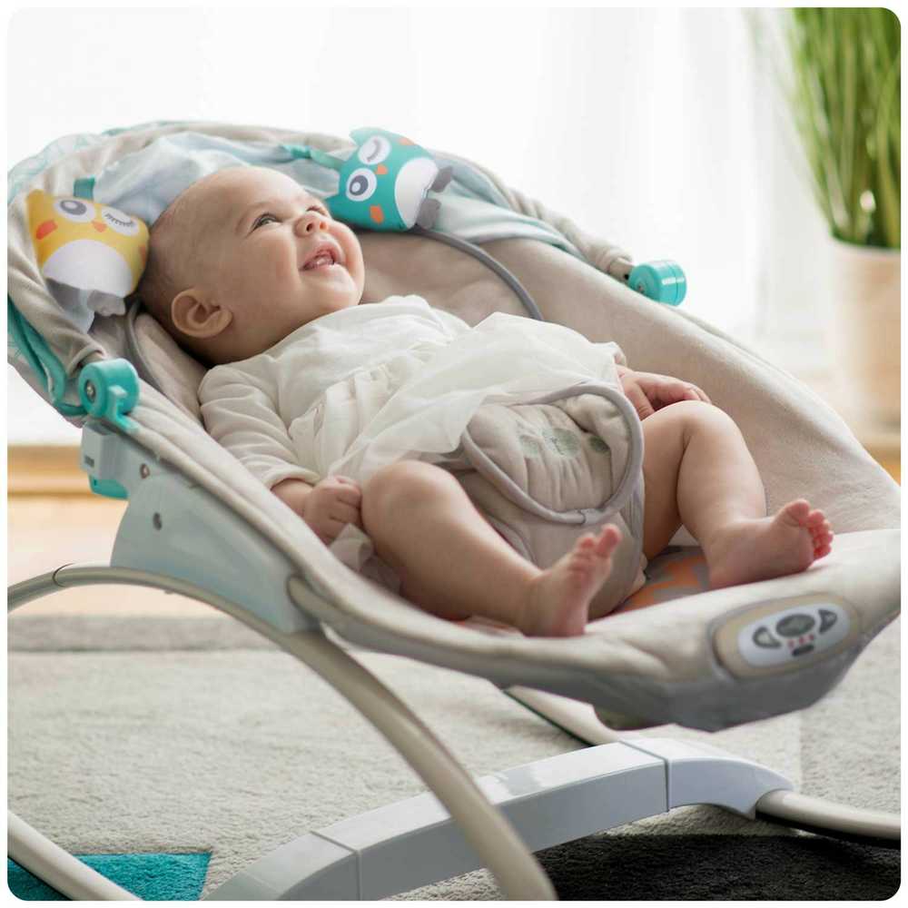 Ricokids šokinėjimo lovelė su vibracija ir muzika - pilka