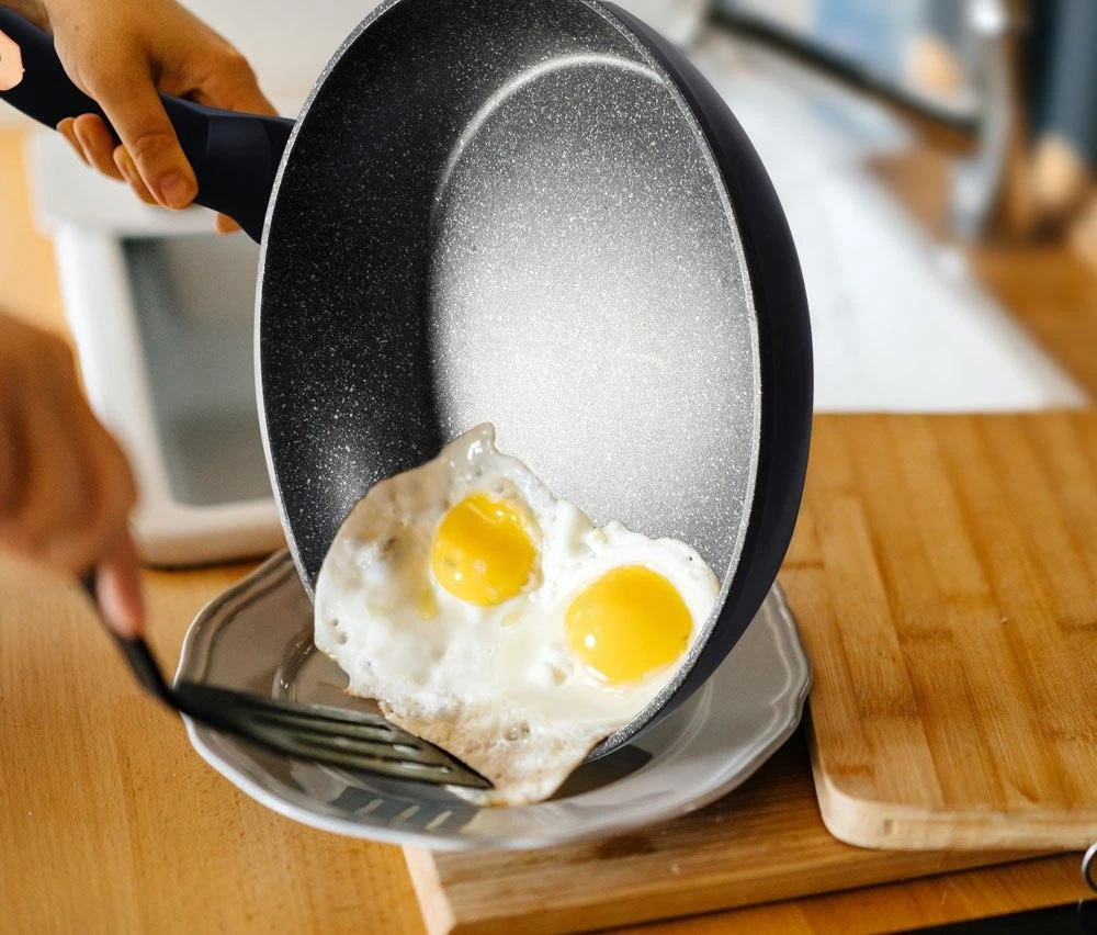 28CM BERLINGER HAUS Juodas ROSE GRANITE PAN BH-1635-N