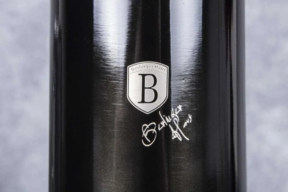 SPORTOWA Buteliukas TERMICZNA 720ML BERLINGER HAUS SHINY Juodas BH-7770