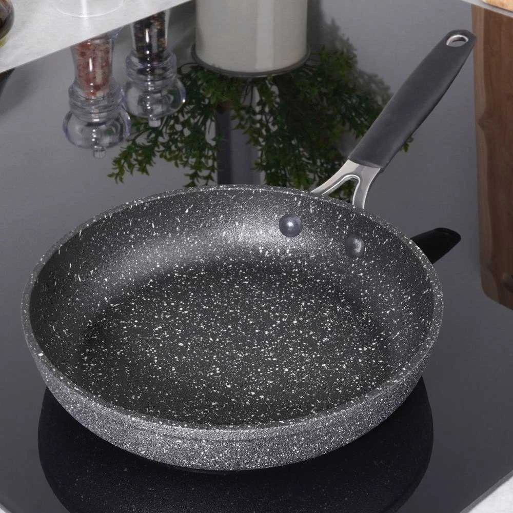 Orion Keptuvė granitinė STONER 20 cm, neriebiai kepimui