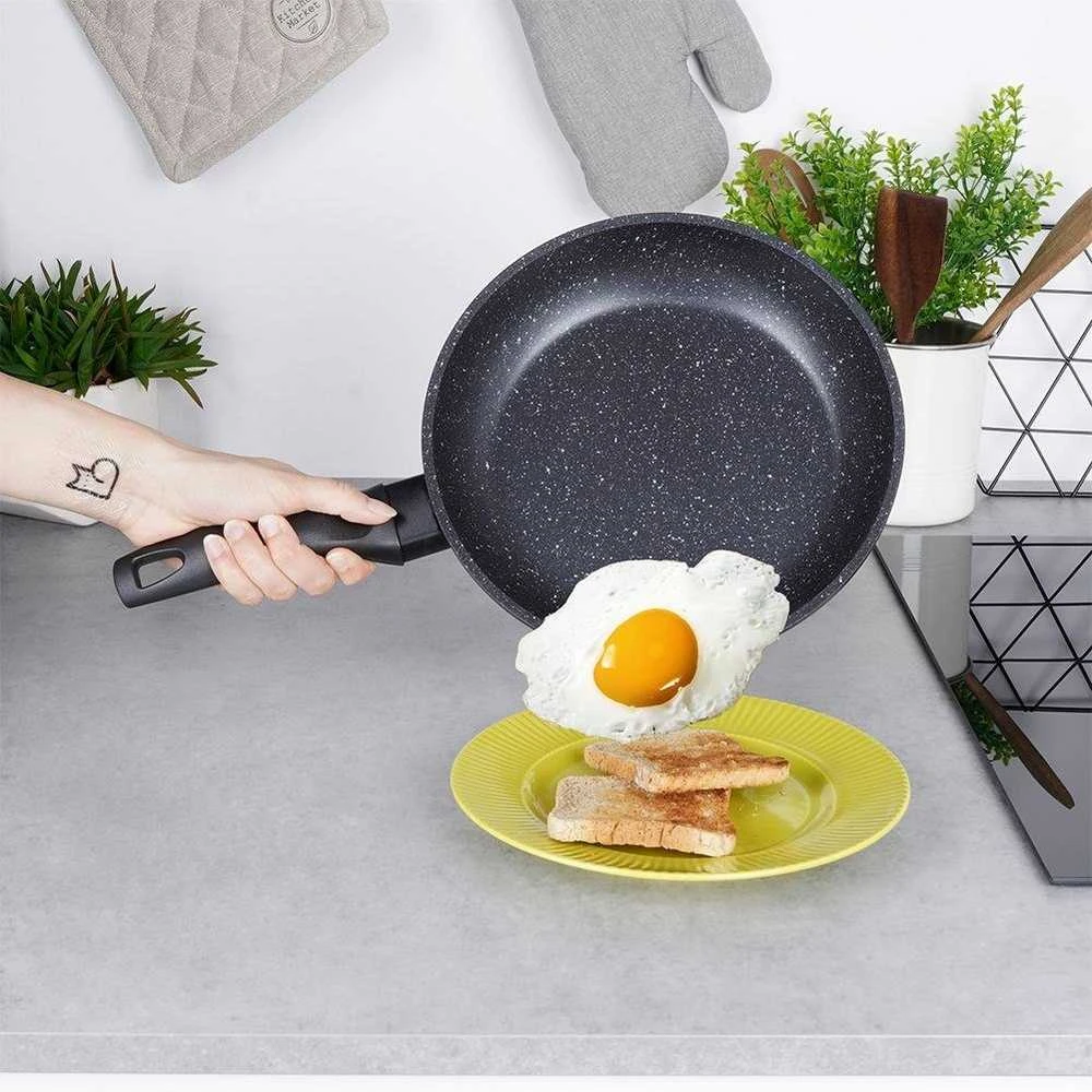 Orion granitinė keptuvė GRANDE 24 cm, neriebiai kepimui