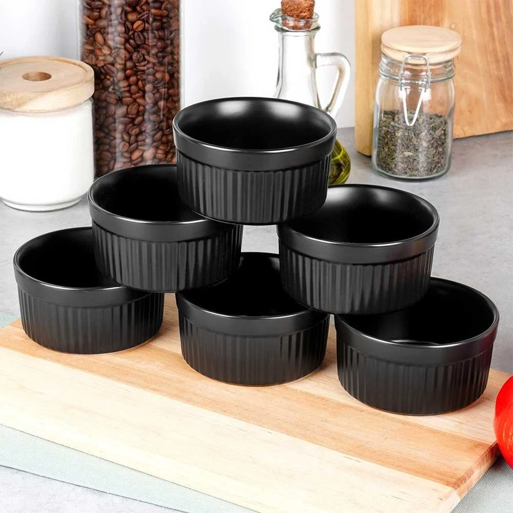 Keramikinės juodos kepimo formelės Vilde 260 ml, 6 vnt.