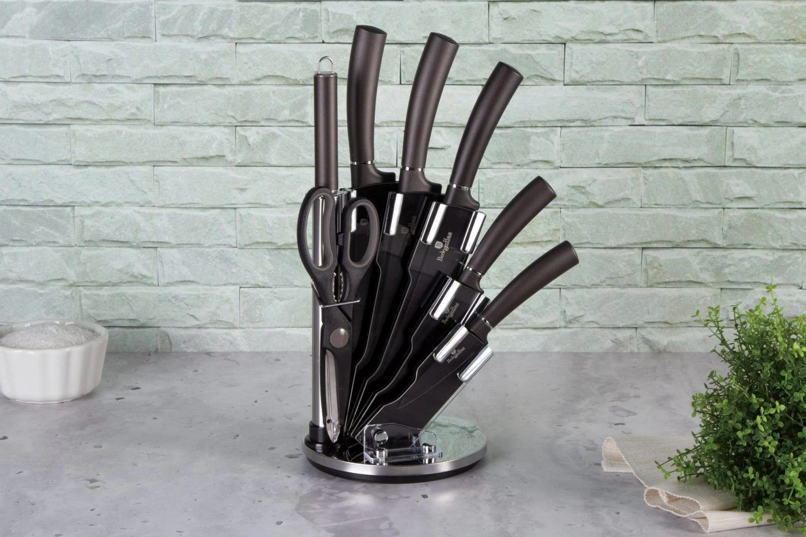 PEILIŲ RINKINYS STOVĖJE 8 VNT. BERLINGER HAUS METALLIC LINE Carbon Pro BH-2685