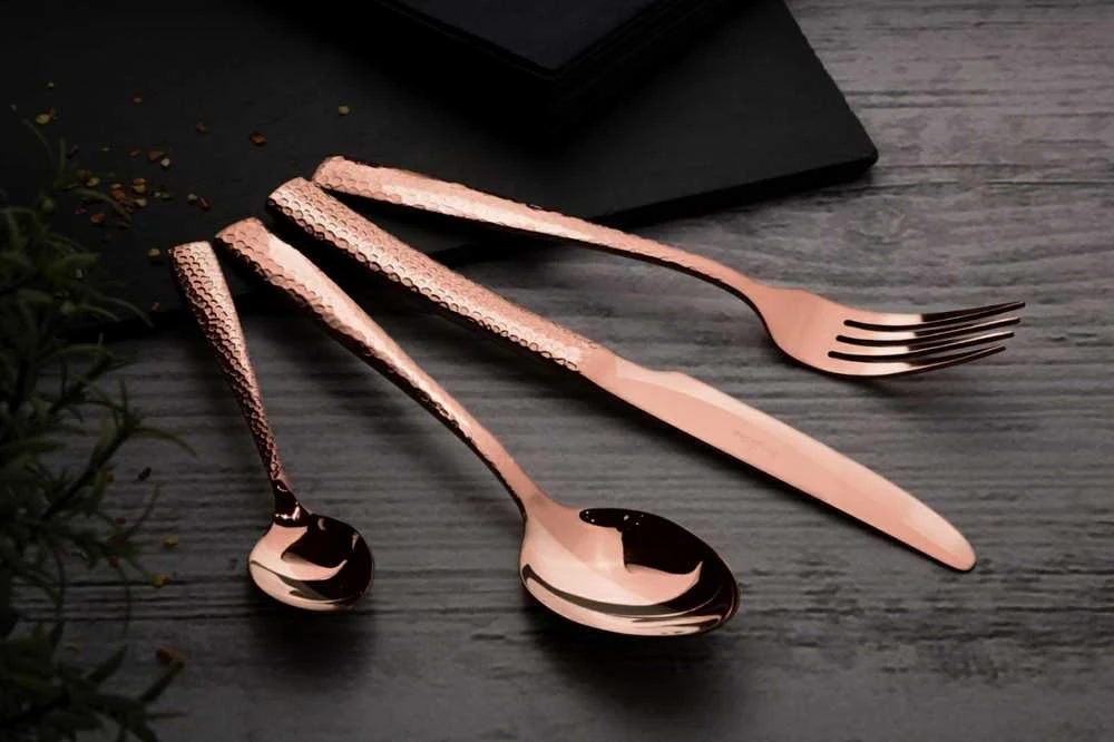 STALIO ĮRANKŲ RINKINYS 24 VNT. GLOSSY BERLINGER HAUS ROSE GOLD BH-2617