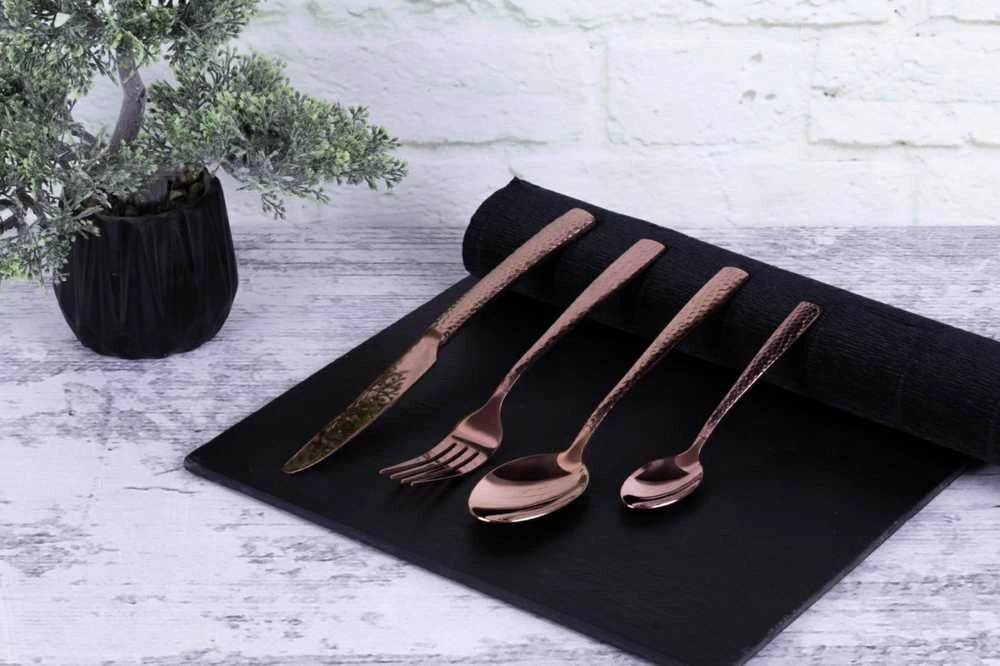 STALIO ĮRANKŲ RINKINYS 24 VNT. GLOSSY BERLINGER HAUS ROSE GOLD BH-2617