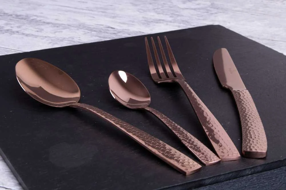 STALIO ĮRANKŲ RINKINYS 24 VNT. GLOSSY BERLINGER HAUS ROSE GOLD BH-2617