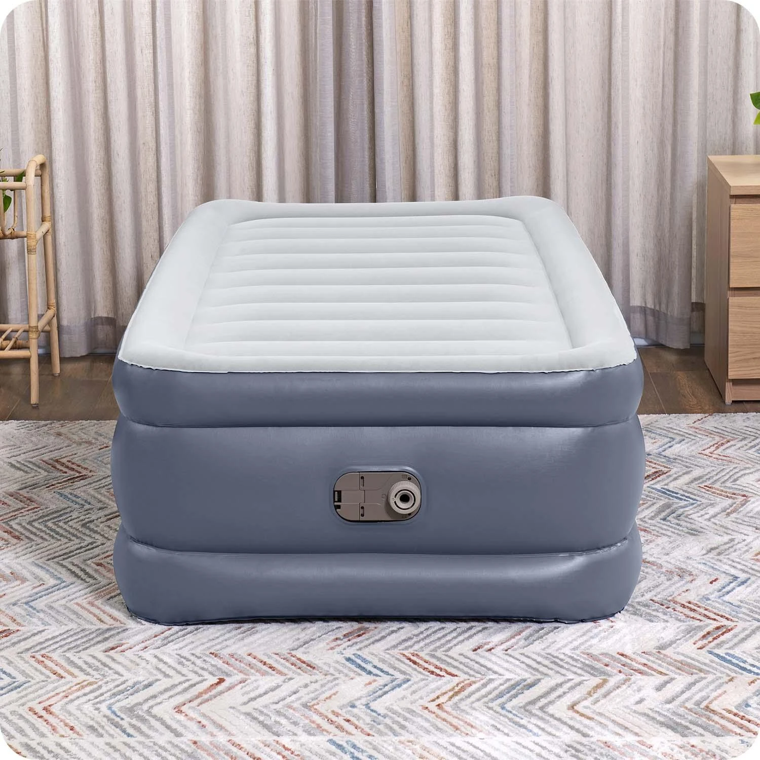 Vienvietis pripučiamas čiužinys su pompa Bestway 191x97x51 cm