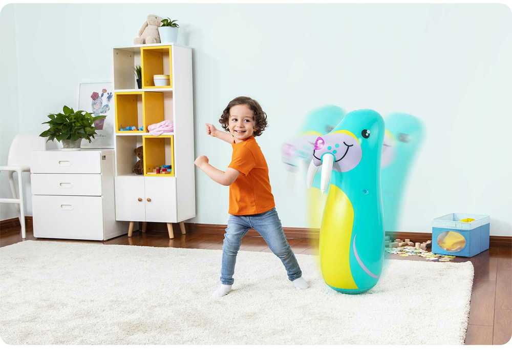 Pripučiamas vėplys-banginis-braidantis batutas „Bestway 52152“