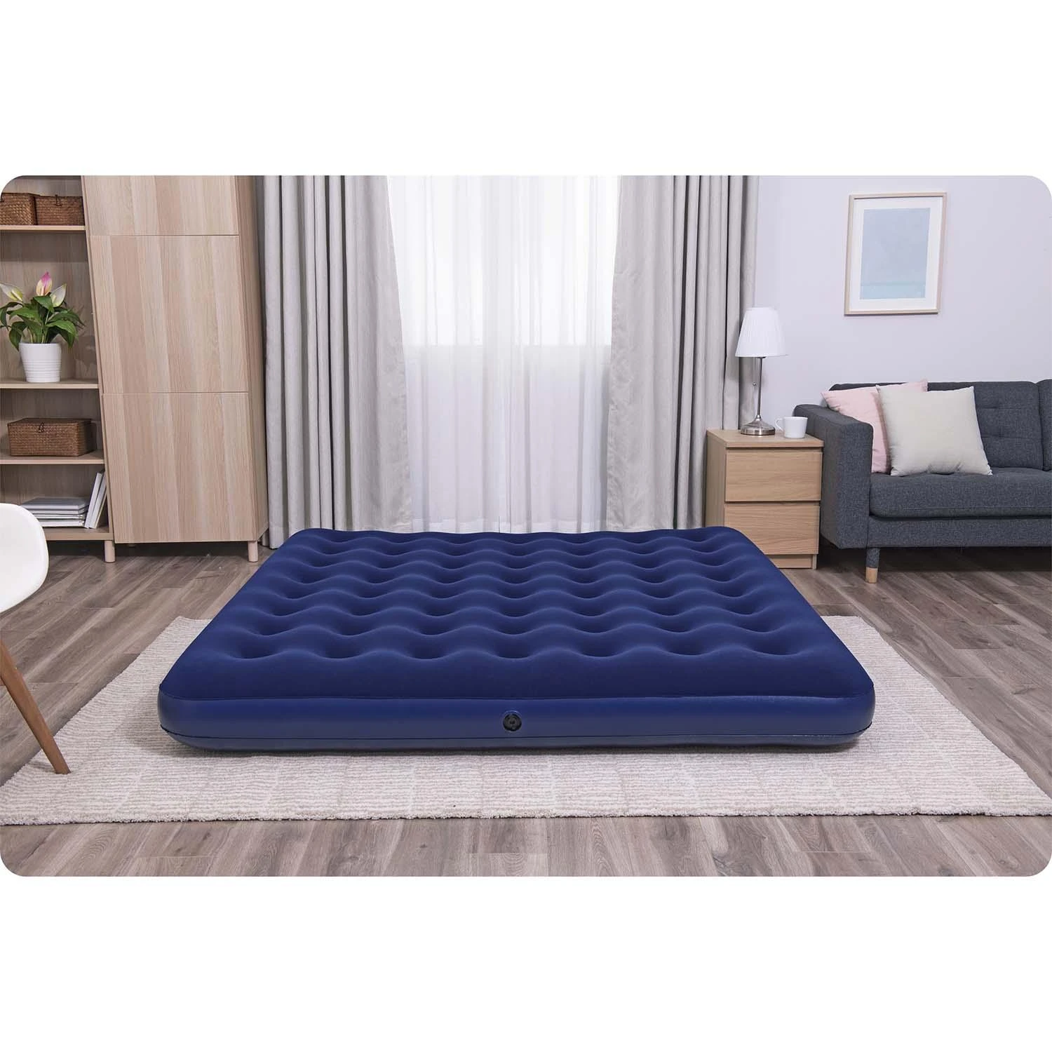 Pripučiamas čiužinys 203x183x22 cm su stūmokliniu pompa Bestway 67004