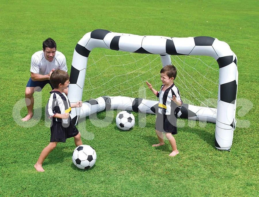 Pripučiami futbolo vartai + Bestway kamuoliai 52058
