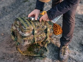 Kuprinė 16 colių „Tracer Evo Camo 25L“ ekspedicinė kuprinė