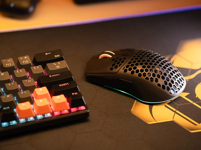 Pelė TRACER GAMEZONE INTENSE RGB korio formos RF pelė (2.4G+BT)