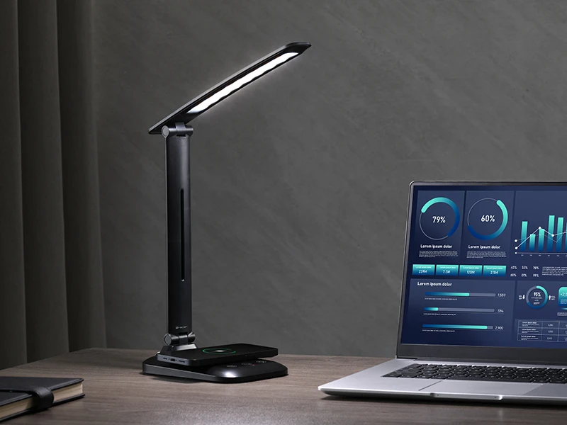 Tracer LumiCharge – LED Desk Lamp with 15 W Wireless Charging
