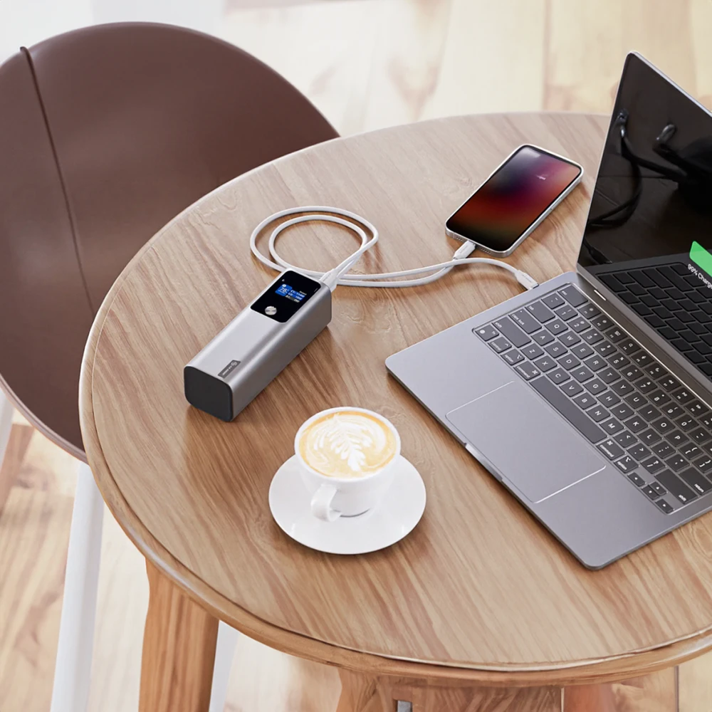 ALOGIC Ark 27 000 mAh maitinimo blokas su 140 W USB-C įkrovimu