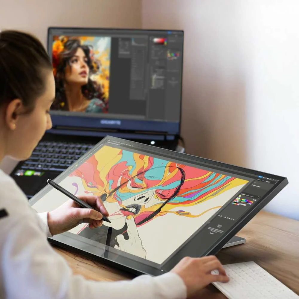 Monitorius ALOGIC Clarity Touch 27" 5K su 65W PD