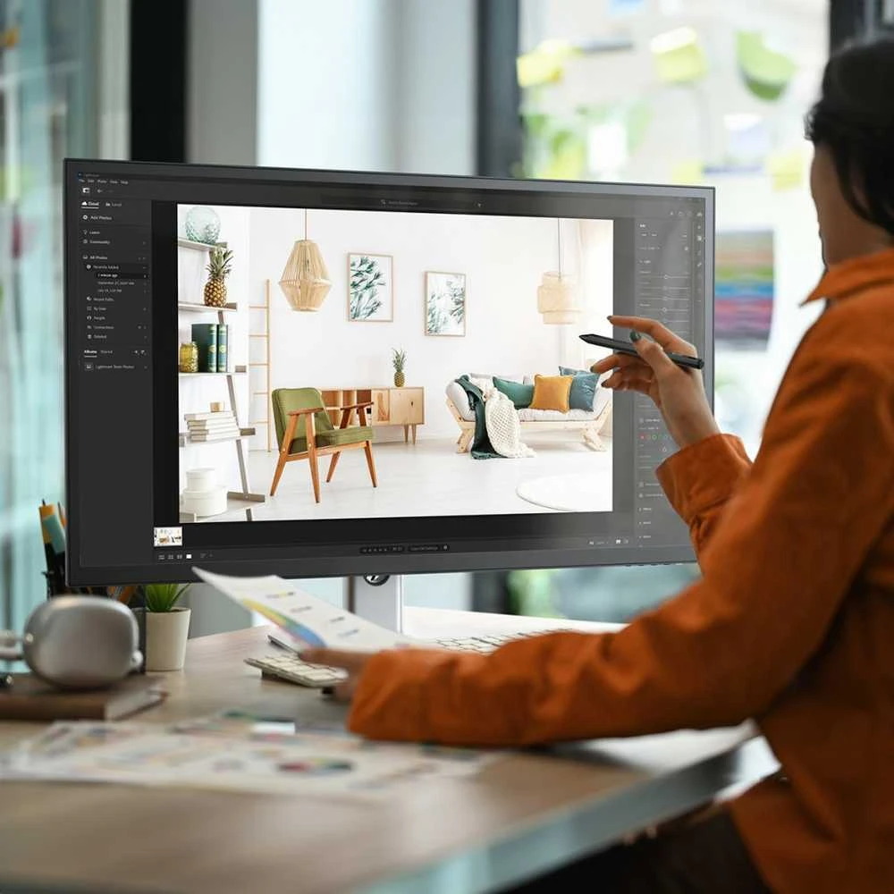 Monitorius „ALOGIC Clarity“ 32 colių UHD 4K televizorius su 65 W PD
