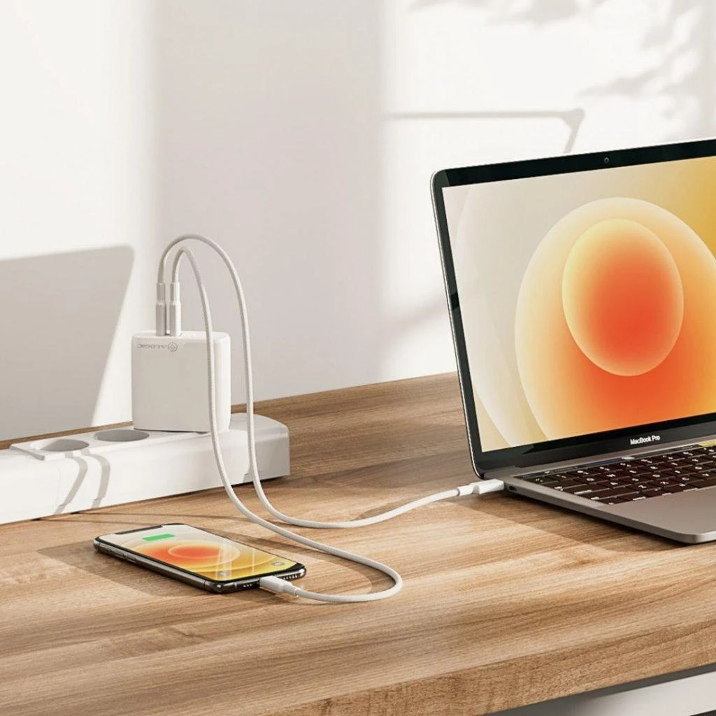 Alogic VCG2X63 2x USB-C 3 A (VCG2X63ES)