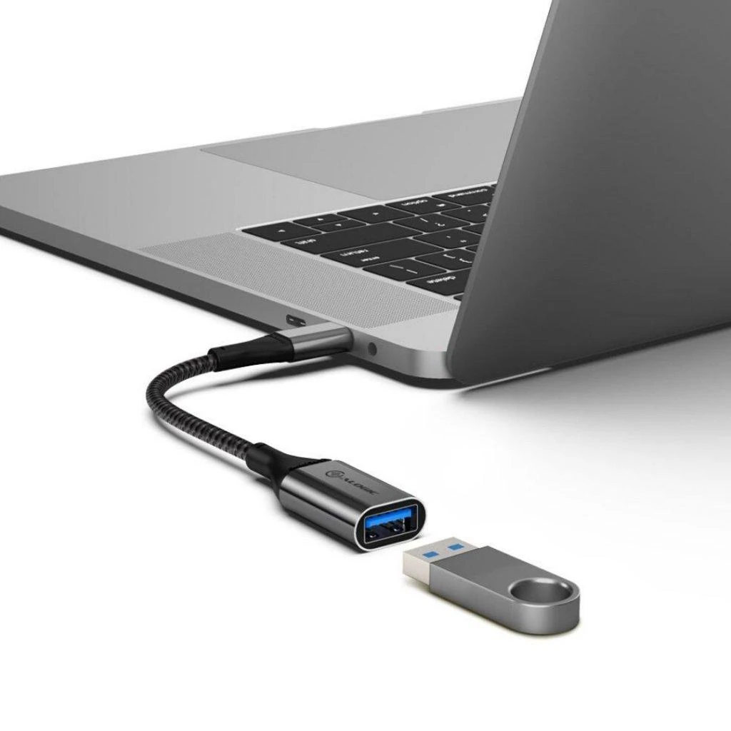 Alogic USB-C adapteris su USB jungtimi