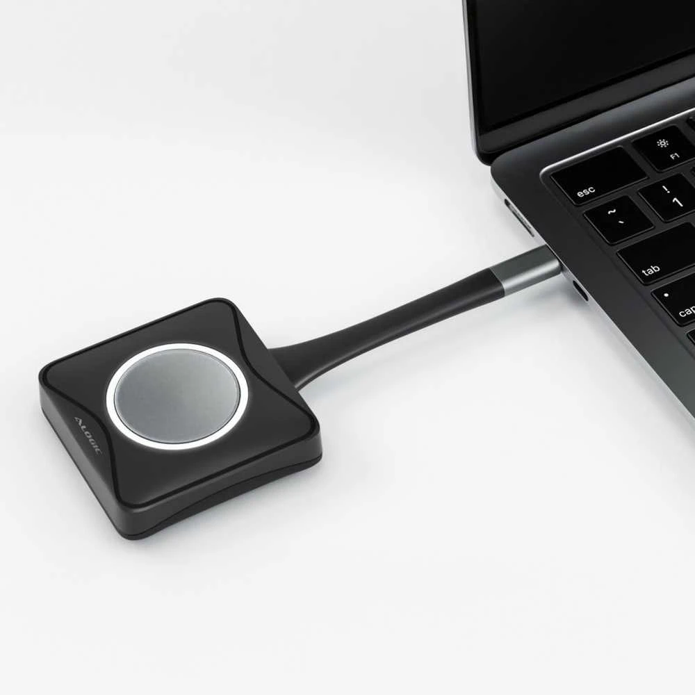 Alogic WPA-BTN-1C prezentacijos mygtukas prijungtas prie laptopo