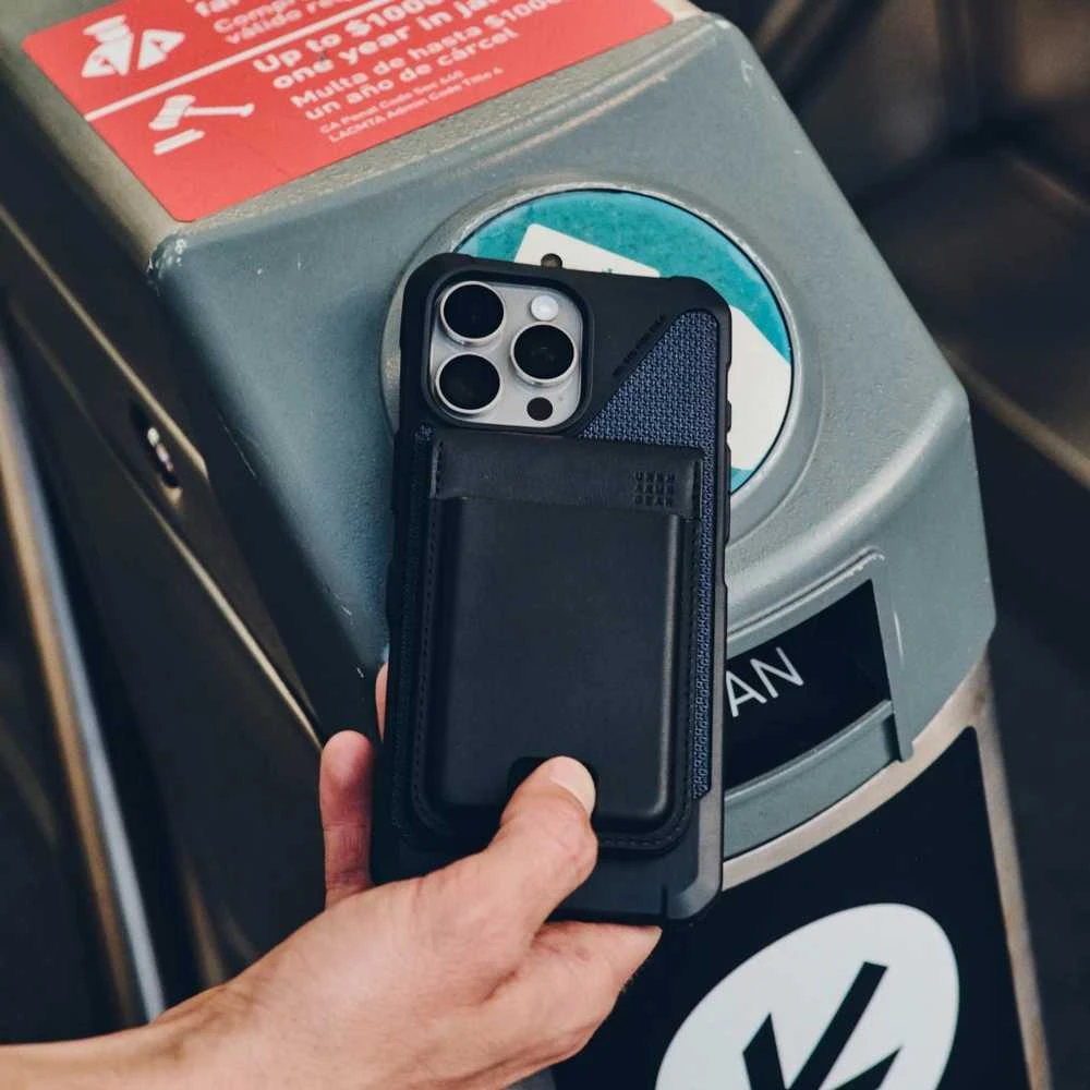 Dėklas Urban Armor Gear UAG Metropolis PU Odinė MagSafe Piniginė - Juodas