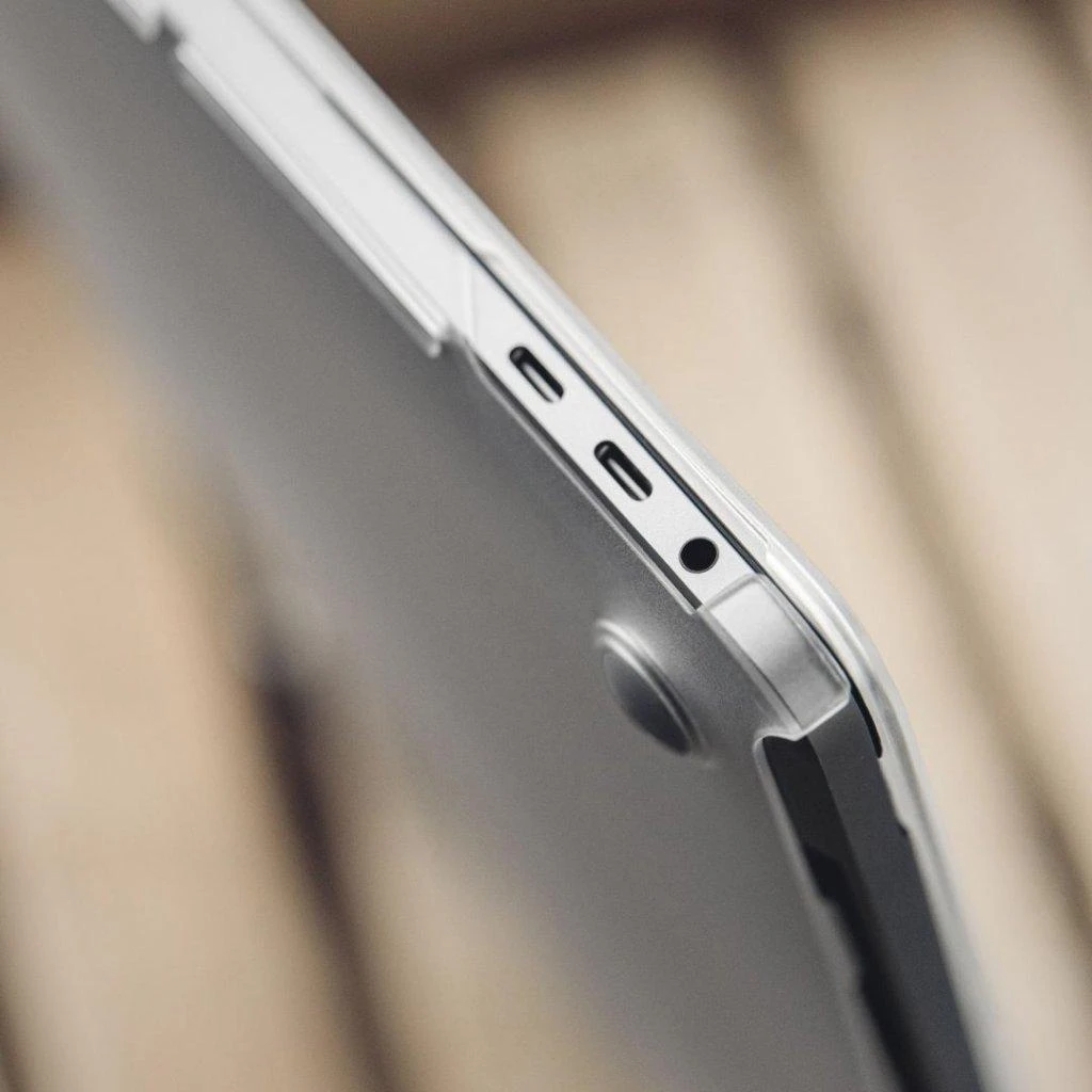 Moshi iGlaze 16 "juoda
