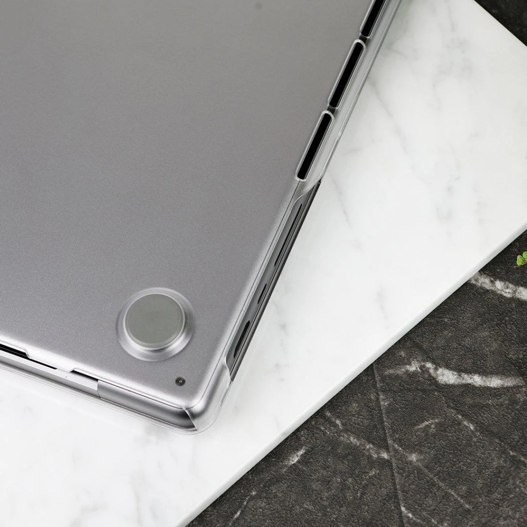 „Moshi iGlaze“ kietasis dėklas – „Obudowa MacBook Pro 16“ (M4/M3/M2/M1/2024–2021), skaidrus