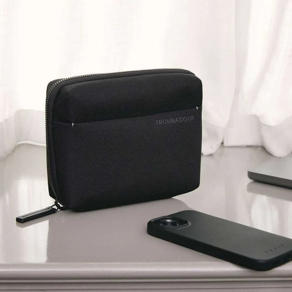 Mujjo Full Odinis dėklas with MagSafe for iPhone 14 Pro Max - Juodas