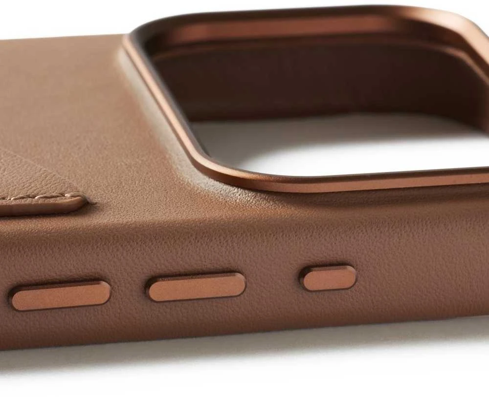 Mujjo Wallet Odinis dėklas - etui skórzane do iPhone 17 Pro kompatybilne su MagSafe (tan)