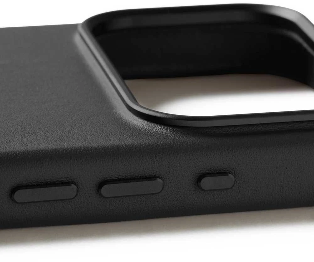 Carruzzo Mujjo Odinis dėklas - etui skórzane do iPhone 17 Pro kompatybilne su MagSafe (juodas)