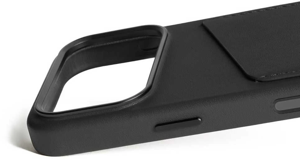 Carruzzo Mujjo Wallet Odinis dėklas - etui skórzane do iPhone 17 Pro kompatybilne su MagSafe (juodas)