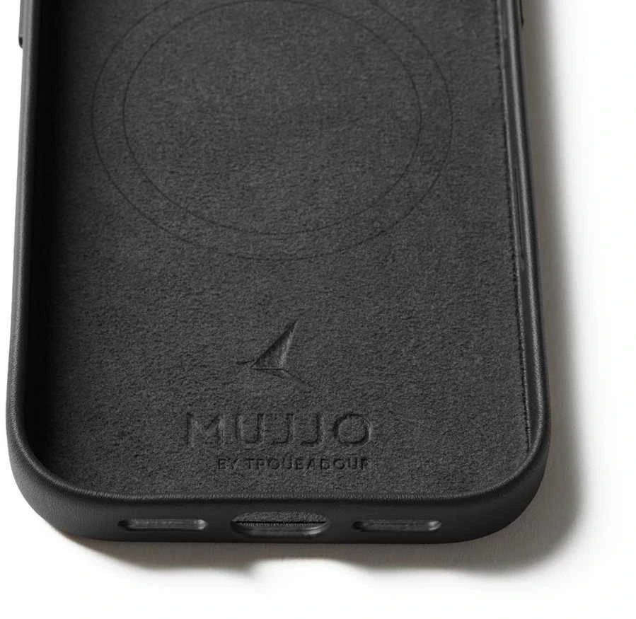 Carruzzo Mujjo Wallet Odinis dėklas - etui skórzane do iPhone 17 Pro kompatybilne su MagSafe (juodas)