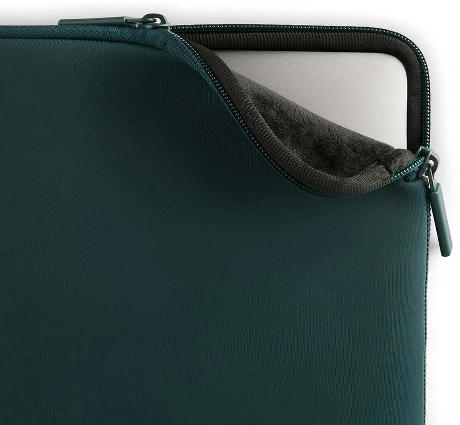 Pipetto Classic Fit dėklas, dark teal – Apple MacBook 13/14