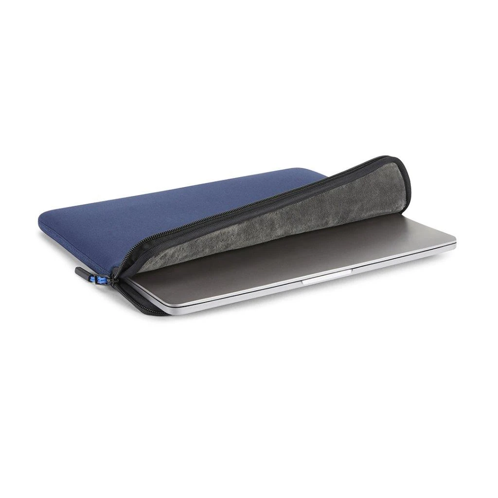 Pipetto Classic Fit dėklas, tamsiai mėlynos spalvos – Apple MacBook 13″/14″