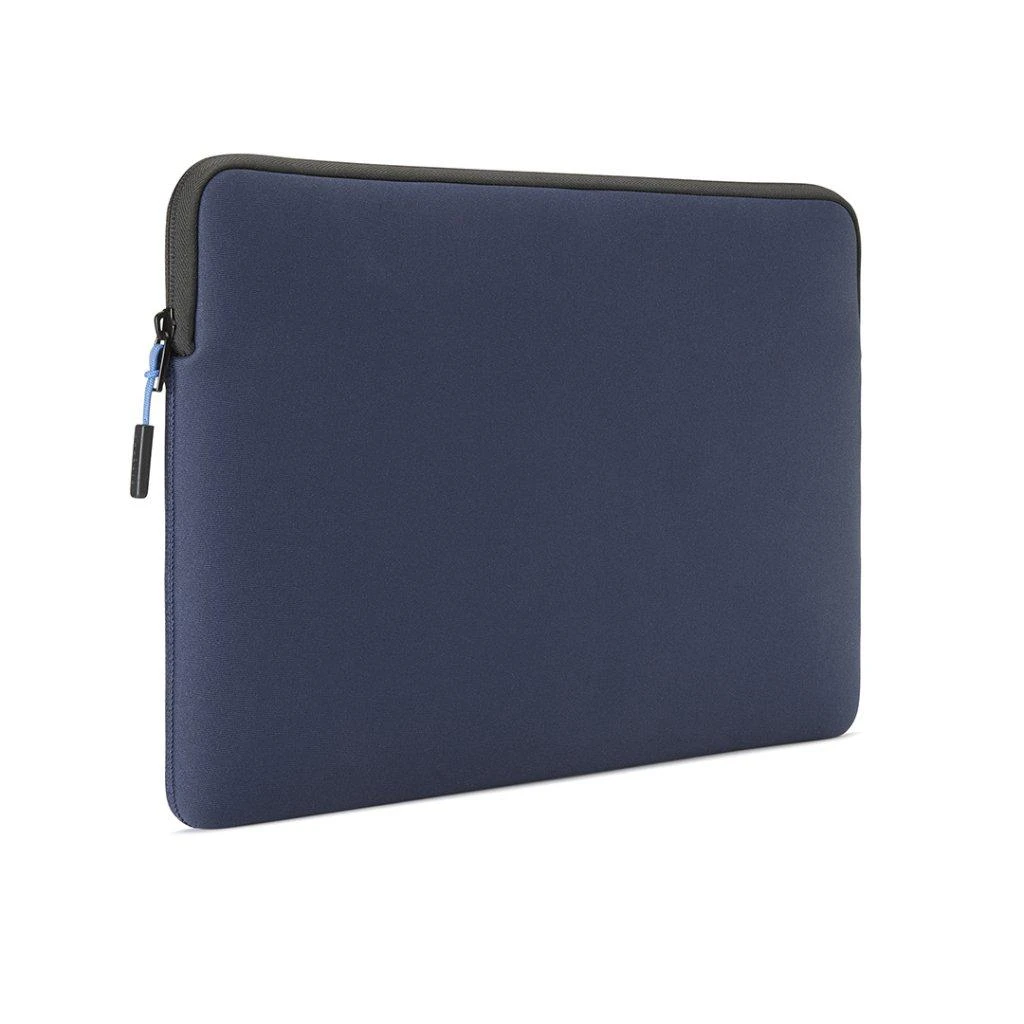 Pipetto Classic Fit dėklas, tamsiai mėlynos spalvos – Apple MacBook 13″/14″