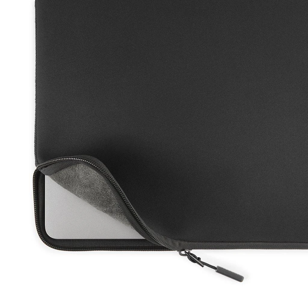 „Pipetto Classic Fit Sleeve“, skirta „MacBook Pro 14“ / „Air 13.6“ – „Military Žalias“