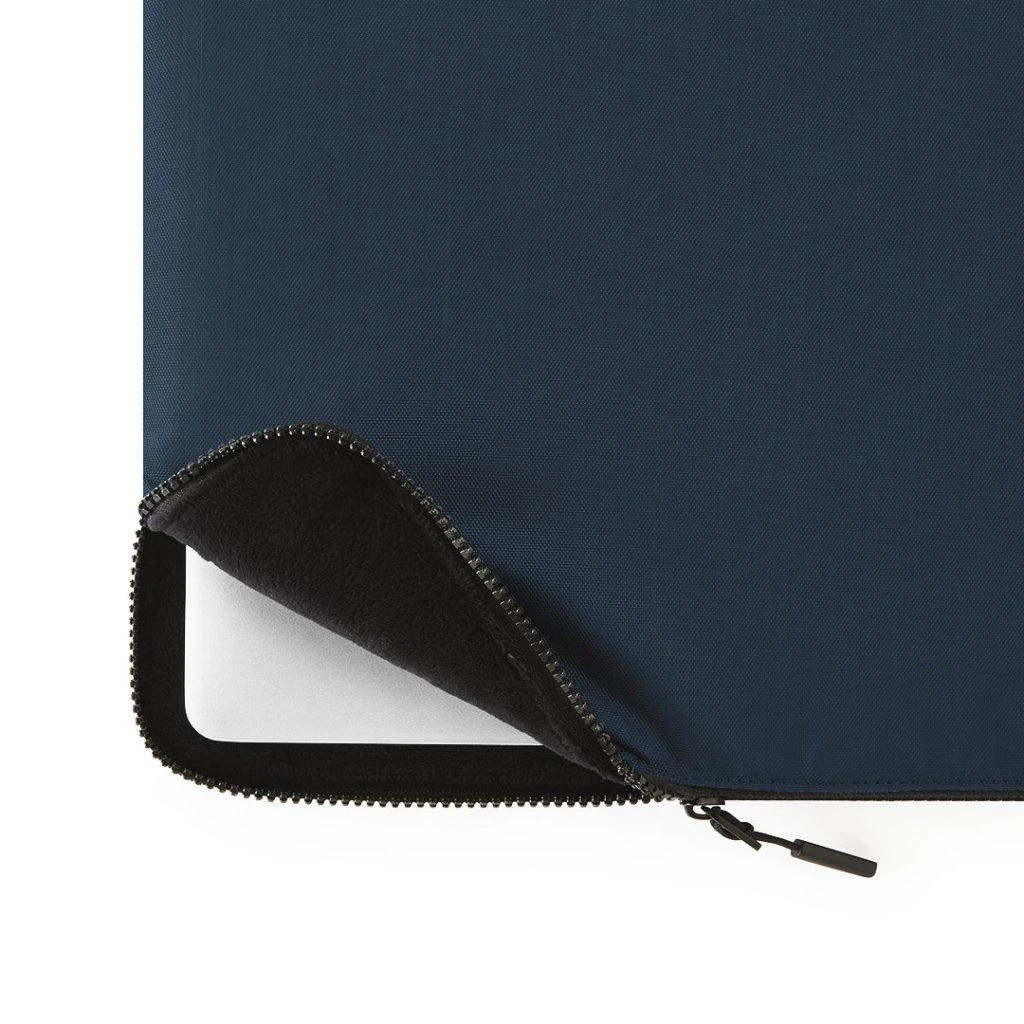 Dėklas Pipetto Pipetto Classic Organizer Sleeve, tamsiai mėlyna - Macbook 13"/14"