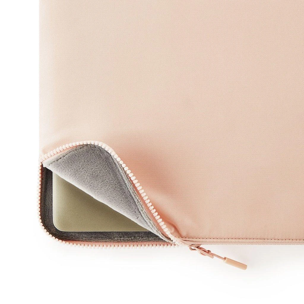Dėklas Pipetto Pipetto Classic Organiser Sleeve, juodas - Macbook 15"/16"