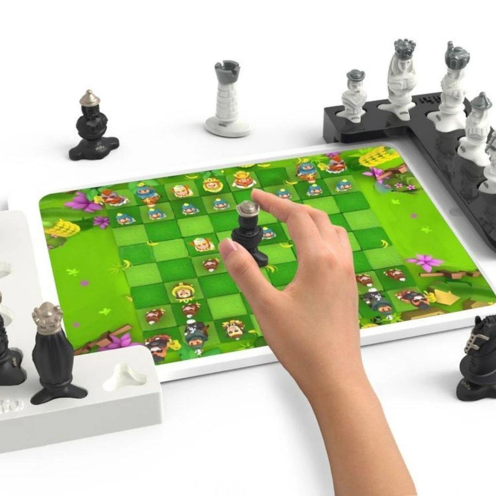 Shifu Tacto Chess - loginis žaidimas planšetiniam kompiuteriui