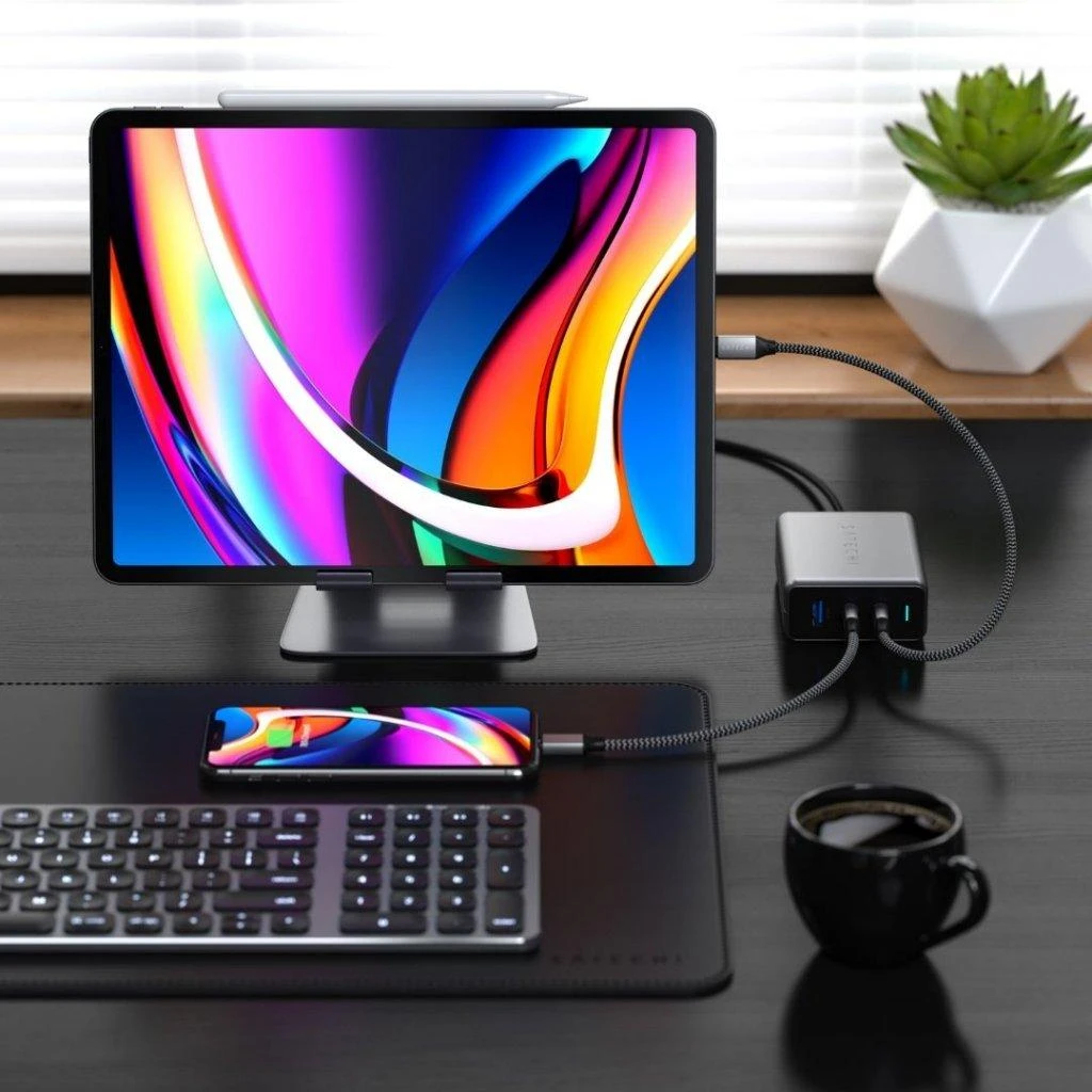 SATECHI 100W USB-C PD Compact Charger- EU ( x2 Type-C / x1 Type-A) (space pilka)