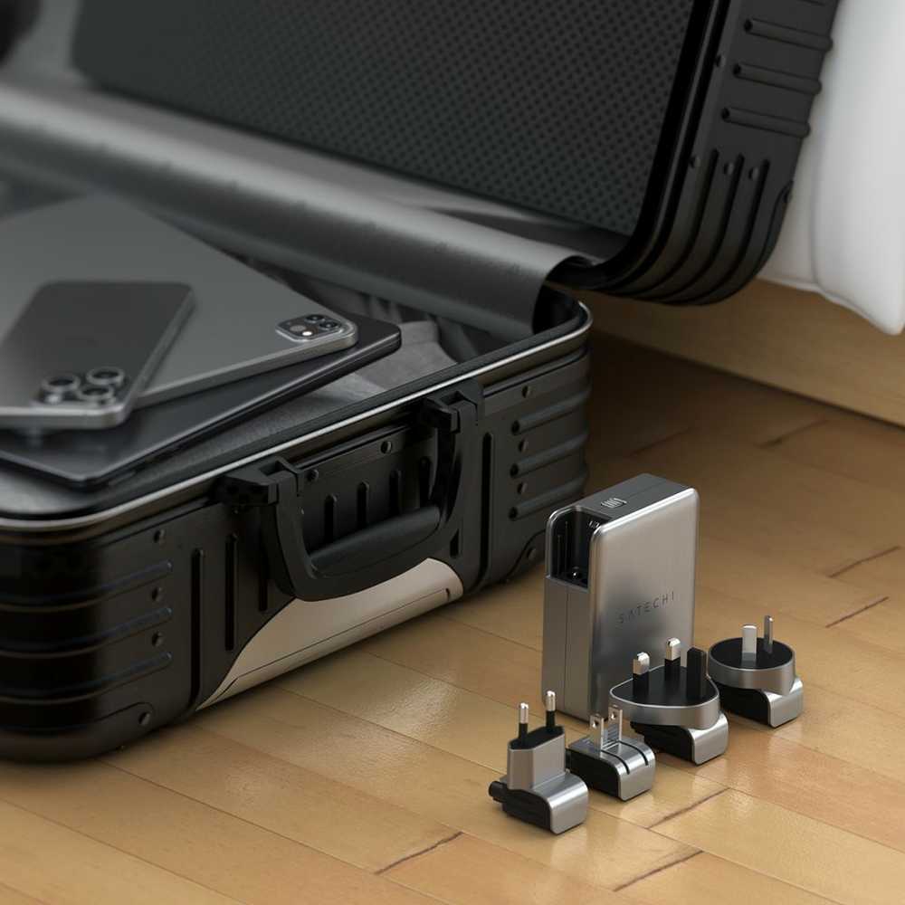 SATECHI 145W USB-C 4 prievadų GaN kelioninis įkroviklis