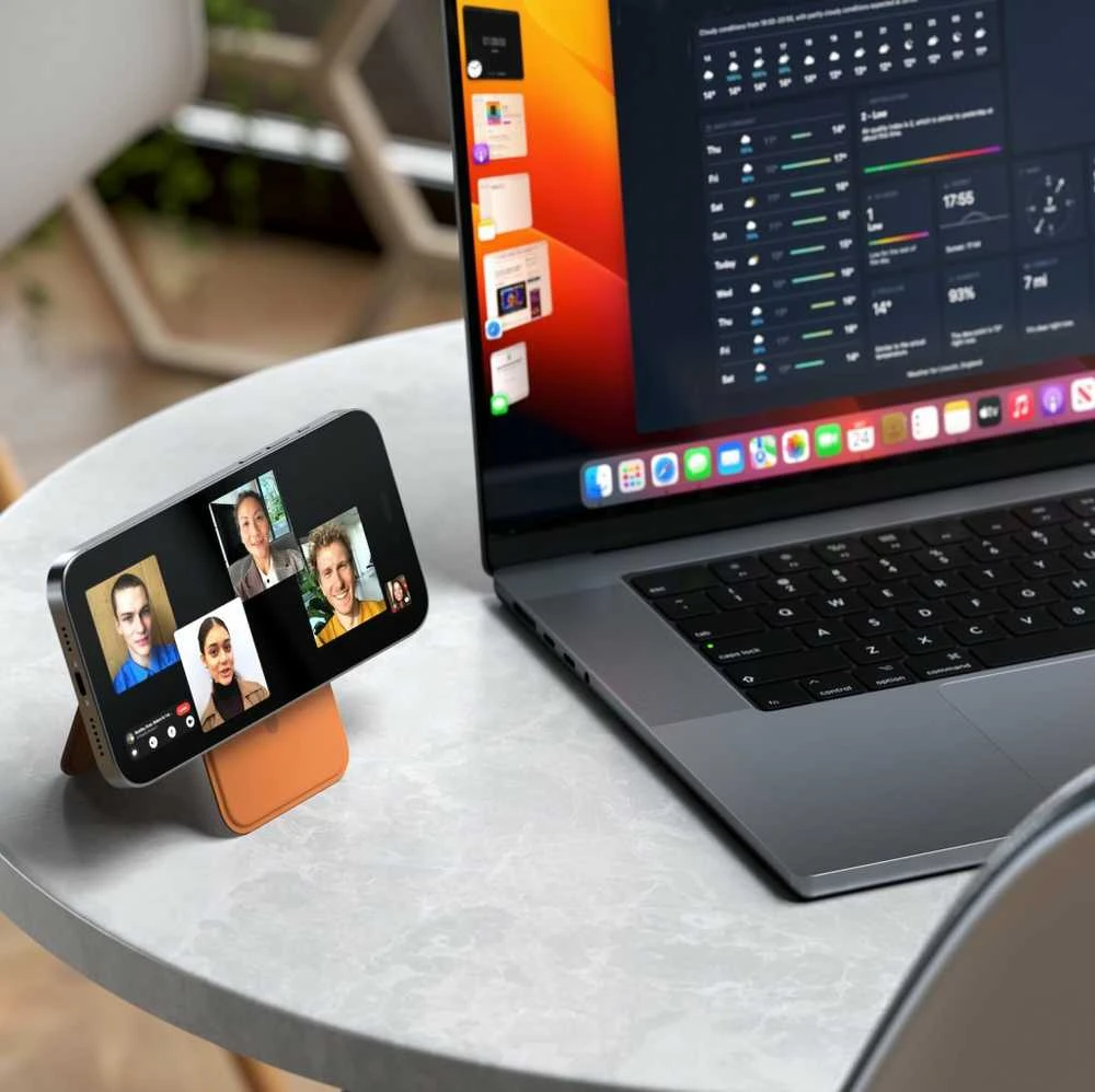 Dėklas Satechi Magnetic Wallet Stand - Oranžinis Oranžinis