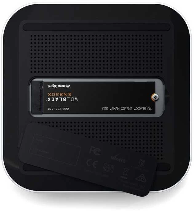 Satechi Thunderbolt 5 CubeDock ze slotem na SSD | 8K | PD do 140W