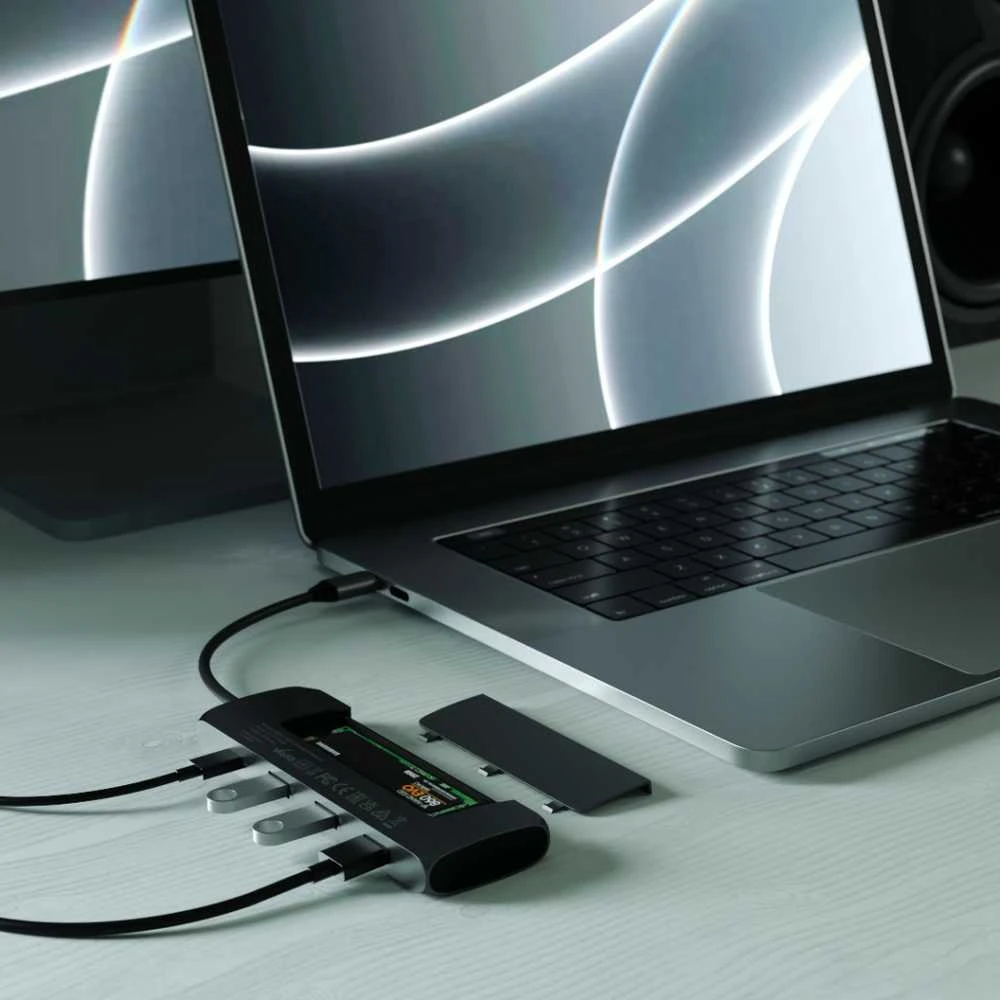Adapteris USB Satechi SATECHI USB-C hibridinis kelių prievadų adapteris su SSD korpusu Juodas | MacBook M1 M2