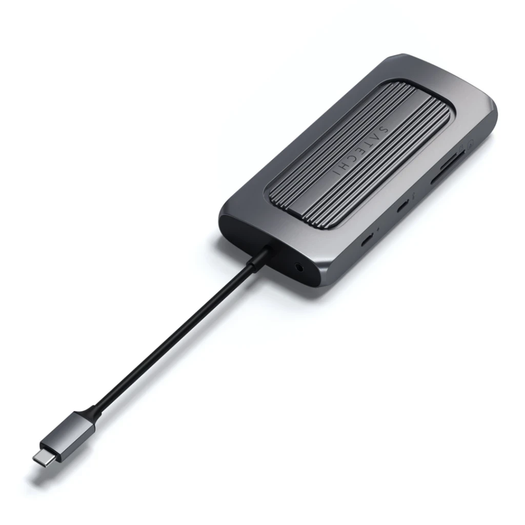 „Satechi“ kelių prievadų adapteris USB-C (2 x USB-C, 2 x USB-A, 2 x 4K HDMI, mikro / SD kortelių skaitytuvas, eternetas) (pilka erdvė)