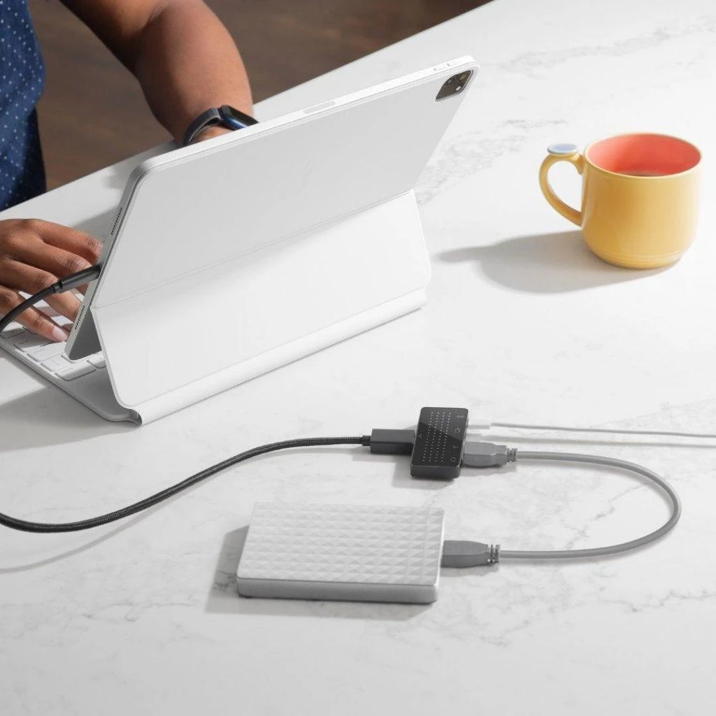 Twelve South USB HUB Twelve South StayGo Mini – kompaktiškas USB-C šakotuvas (USB-C, HDMI, USB-A/BC 1.2, ausinės/garsas)