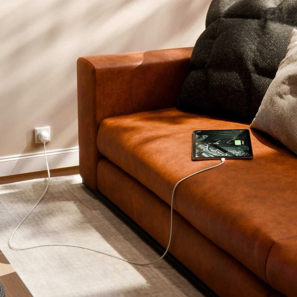 Twelve South PowerCord EU - kroviklis jungiama į tinklą 30W su kablem USB-C 3m (baltas/dune)