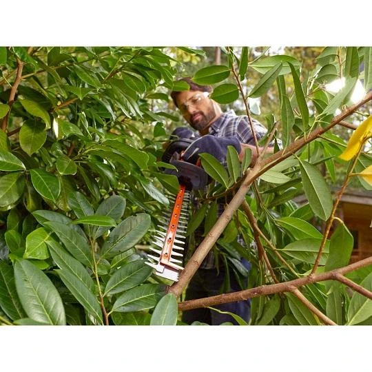 Black & Decker Juodas & Decker Gyvatvorių žirklės Juodas & Decker BEHTS501-QS; 600 W; 60 cm ilgio