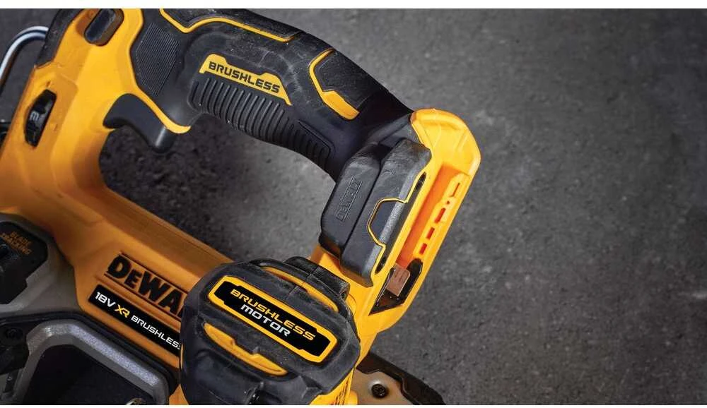 Juostinis pjūklas DeWalt DCS377NT; 18 V (be akumuliatoriaus ir pakrovėjo)