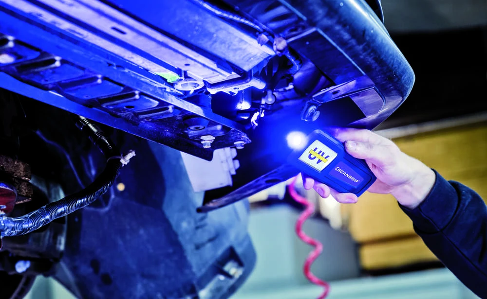 Scangrip UV kietinimo lempa UV-FORM, įkraunama, mažiems/vidutinio dydžio plotams, IP20